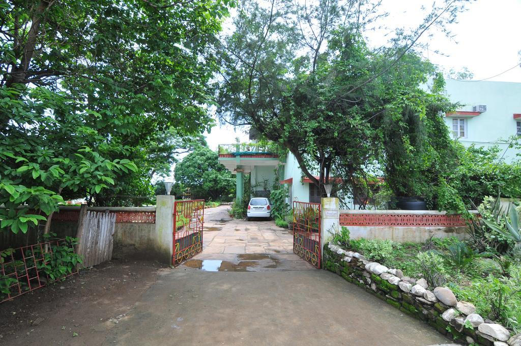 Jheelam Homestay Bhopal Zewnętrze zdjęcie