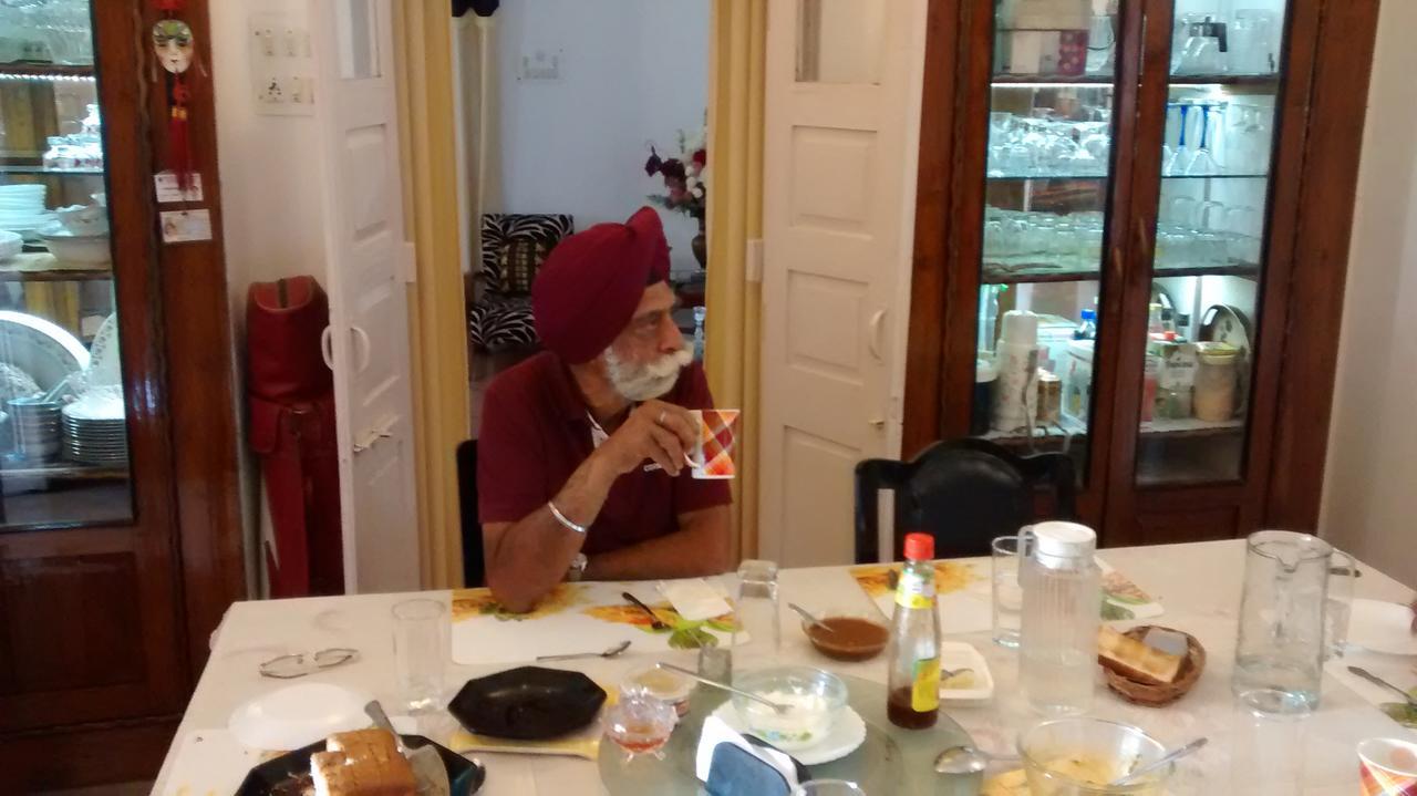 Jheelam Homestay Bhopal Zewnętrze zdjęcie