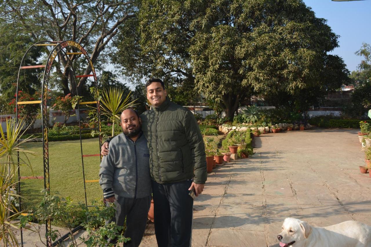 Jheelam Homestay Bhopal Zewnętrze zdjęcie